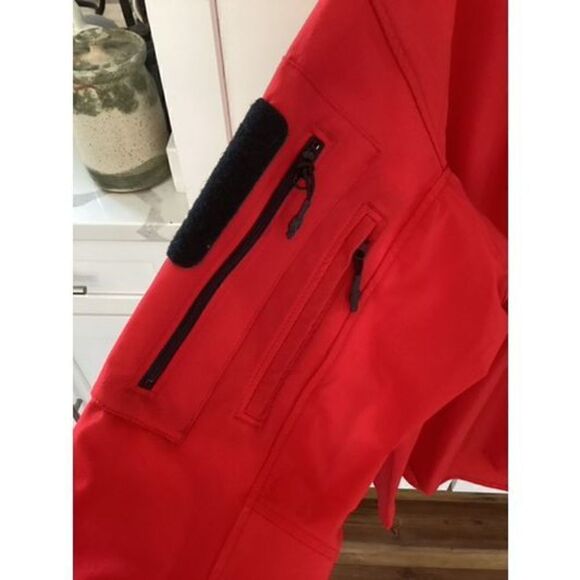 Beyond Mens AG Element Action 1/4 Zip Pullover  Red Sz XL Tall 4 Way Stretch Hik - Picture 6 of 12